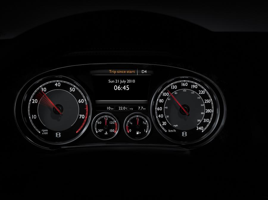  Bentley Continental GT 2011 года  (фото 60 из 151)